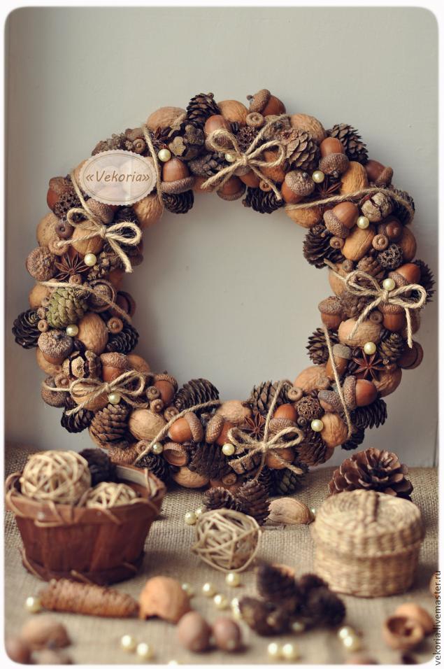 acorn wreath
